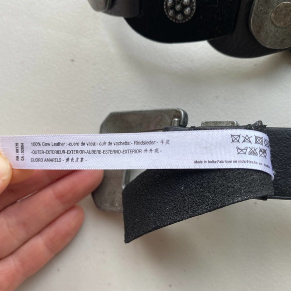 NEW without Tag - Free People Medallion Black Leather Belt M/L - Picture 10 of 10